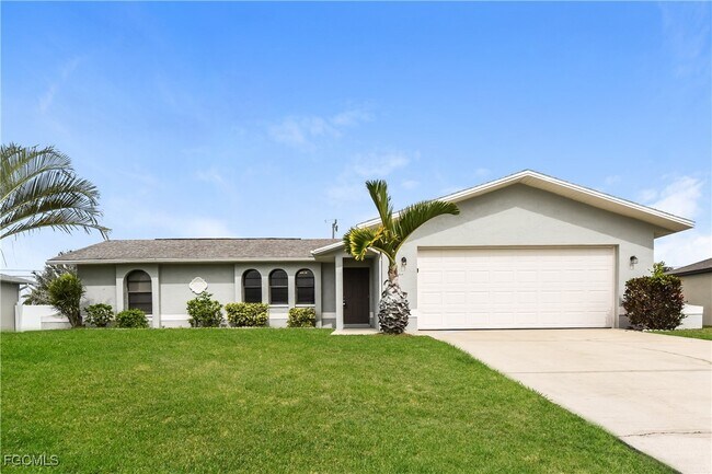 Building Photo - 3304 SW 11th Ct Rental