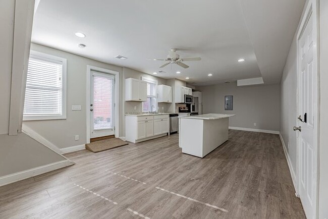 One bedroom townhouse Downtown! - One bedroom townhouse Downtown!