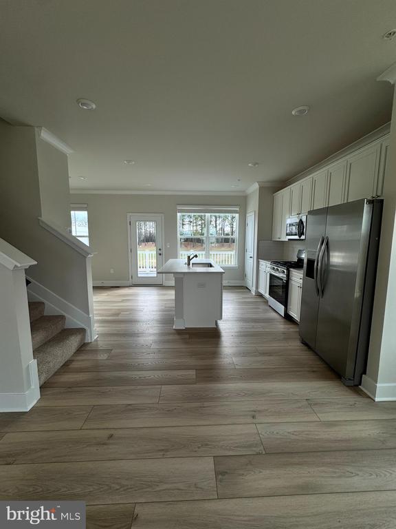 Building Photo - 2208 Winterberry Ln