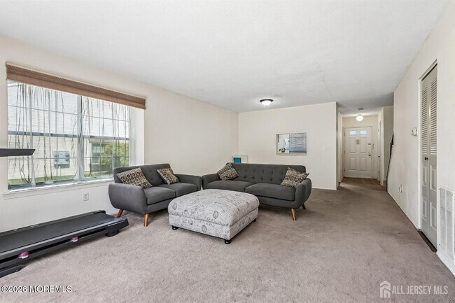 289 Bromley Pl