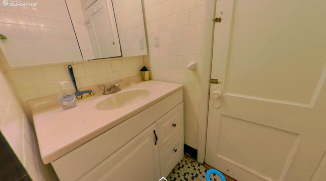 Photo - 48 Queensberry St