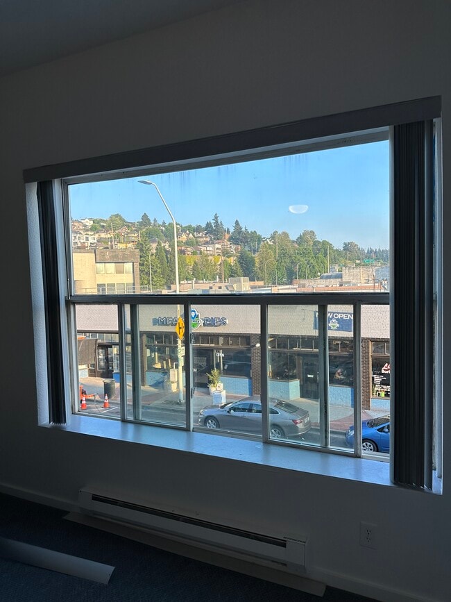 Photo - 922 S 3rd St Unit 8