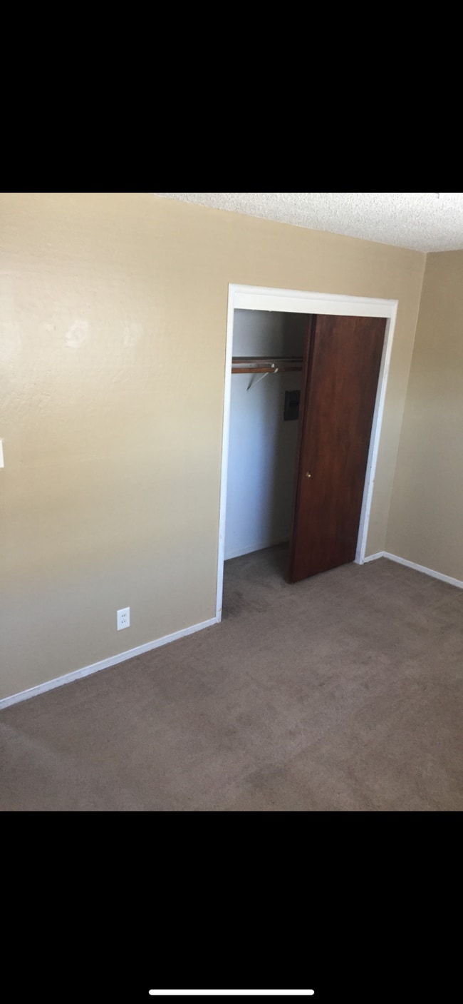 Photo - 5235 Panama Ave Unit 5235