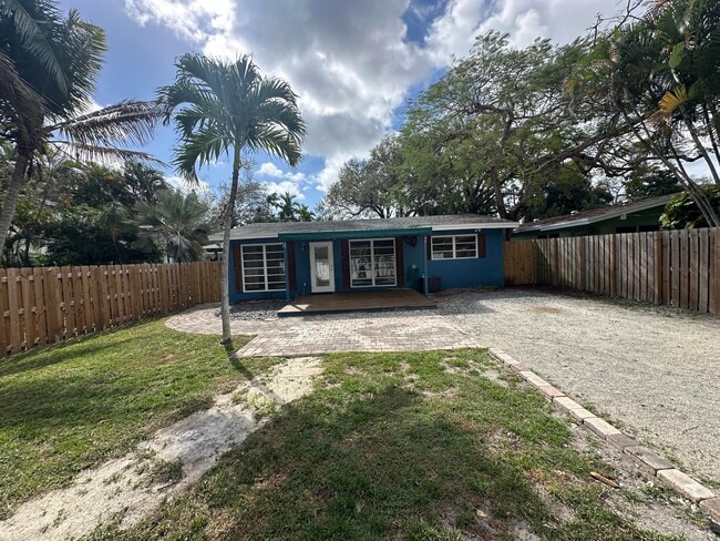 Photo - 1424 SW 9th St