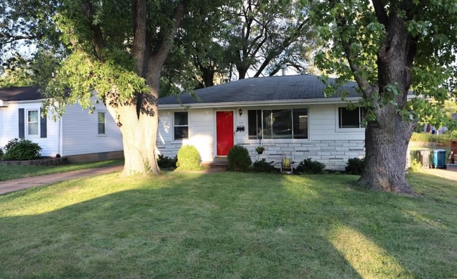Building Photo - 7910 Menola St Rental