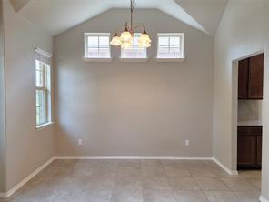Photo - 537 Peregrine Way