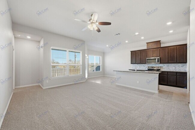 Photo - 1409 Raleigh Path