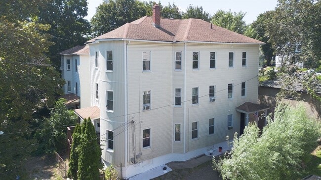 Building Photo - 6 Vernon St Pl Unit 3 Rental