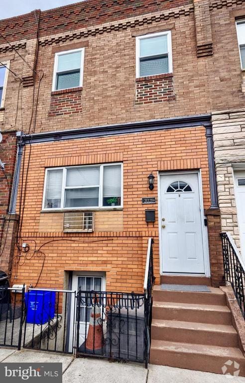 Building Photo - 2229 S 20th St Unit 2 Rental