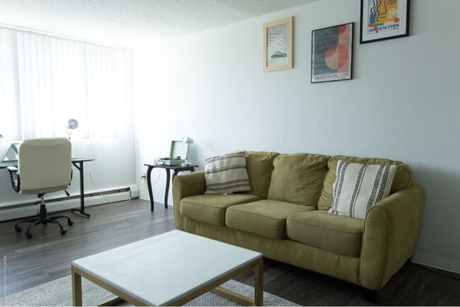 Building Photo - 7710 Penn Ave S Rental