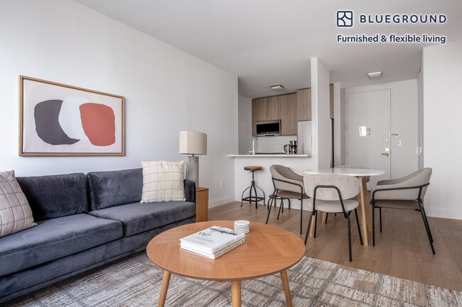 Photo - 345 E 94th St Unidad FL25-ID1470