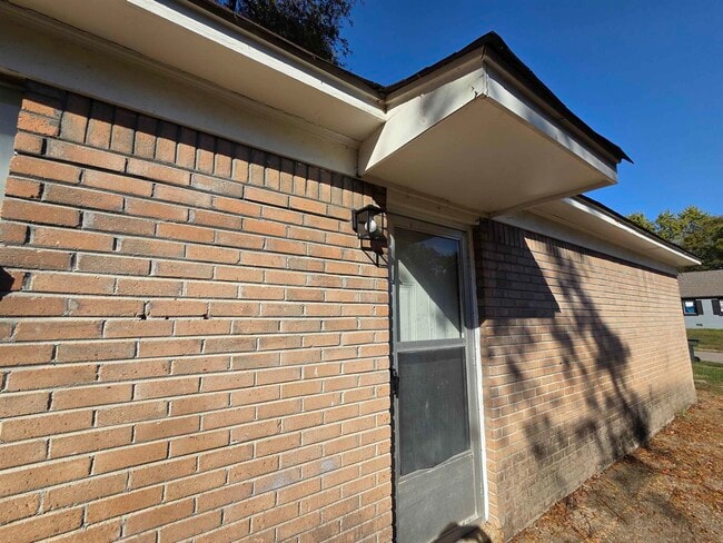 Photo - 3443 Rosamond Ave