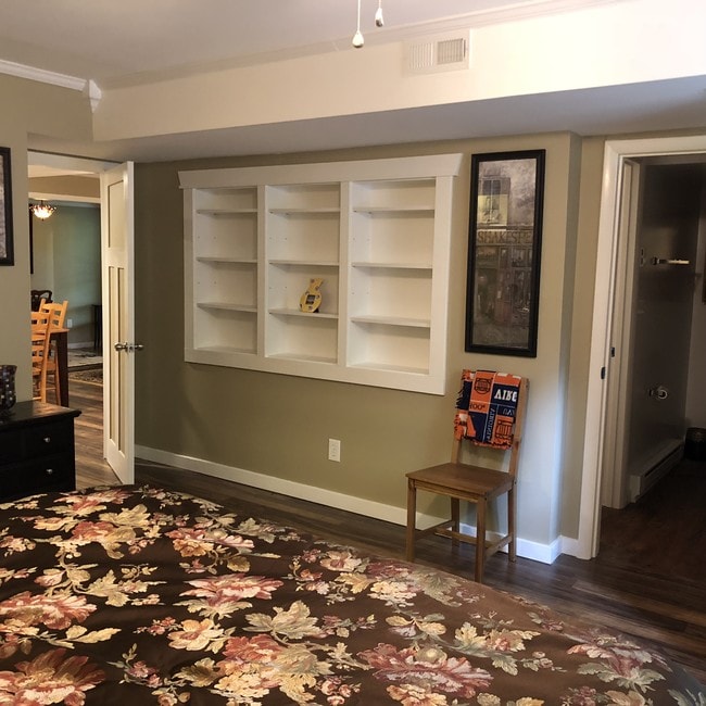 Photo - 2100 N Pantops Dr Unit Sunny spacious quiet
