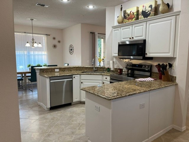Photo - 5041 47th St W