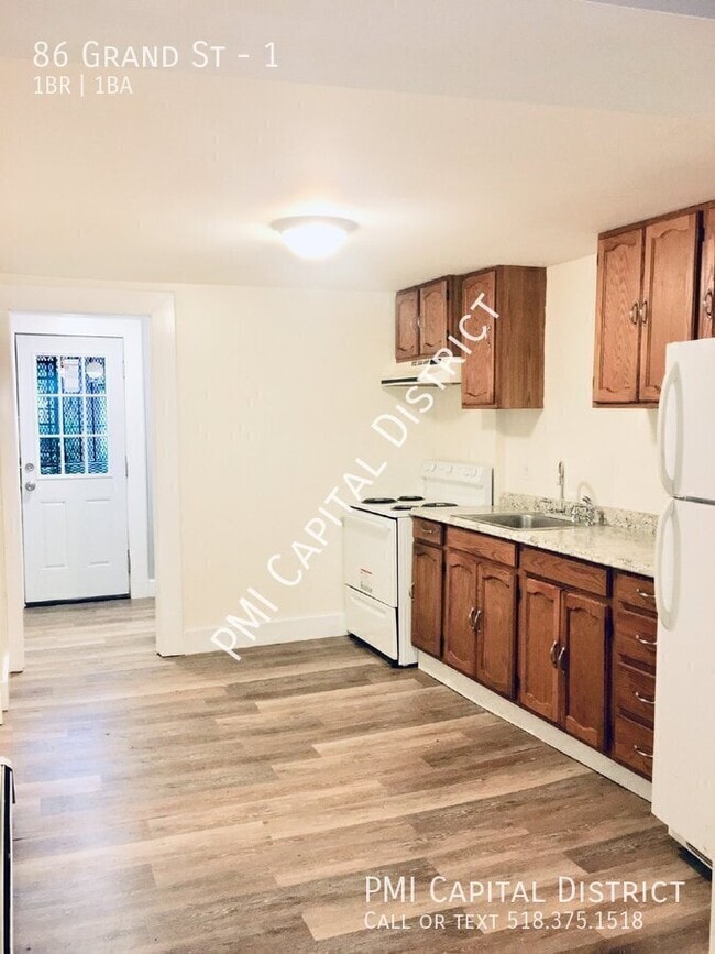 Photo - 86 Grand St Unit 1