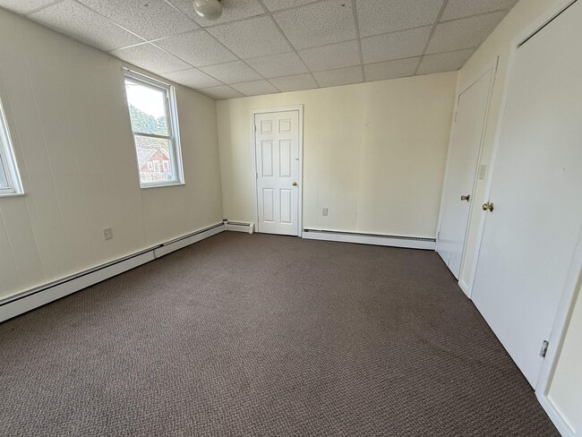 Photo - 141 Main St Unidad 2