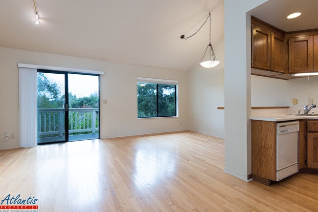 Photo - Beautiful Scotts Valley Townhouse | Great ...