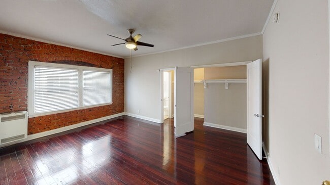 Photo - Arwyn Manor Apartments...New York Style..Newly Remodeled Apartments...Hardwood Floors! CALL NOW!
