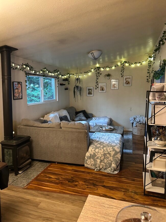 Photo - 1017 Oakes Ave Unidad #1