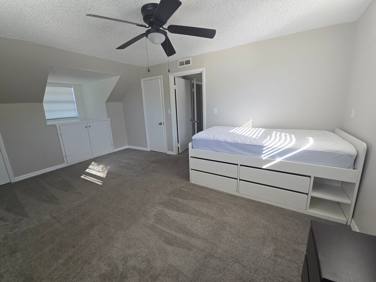 Photo - 3796 N 139th Ave