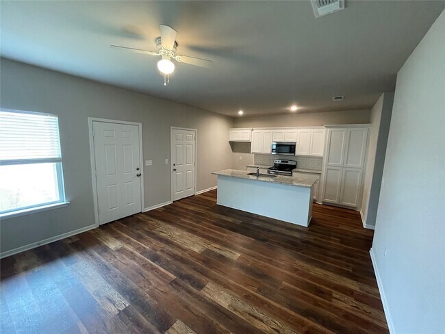 Photo - 2725 Ginger Ct