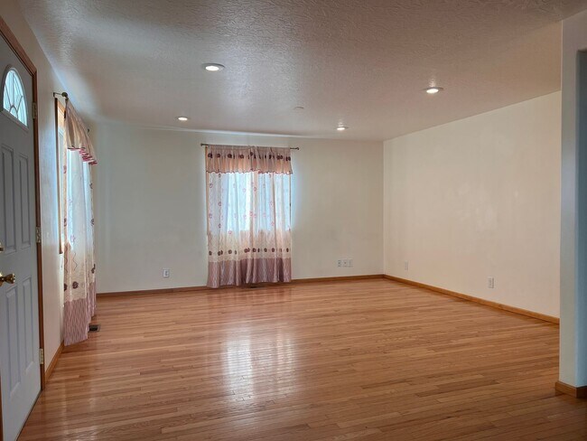 Photo - OWN901 Unit 3260 QUAIL PL