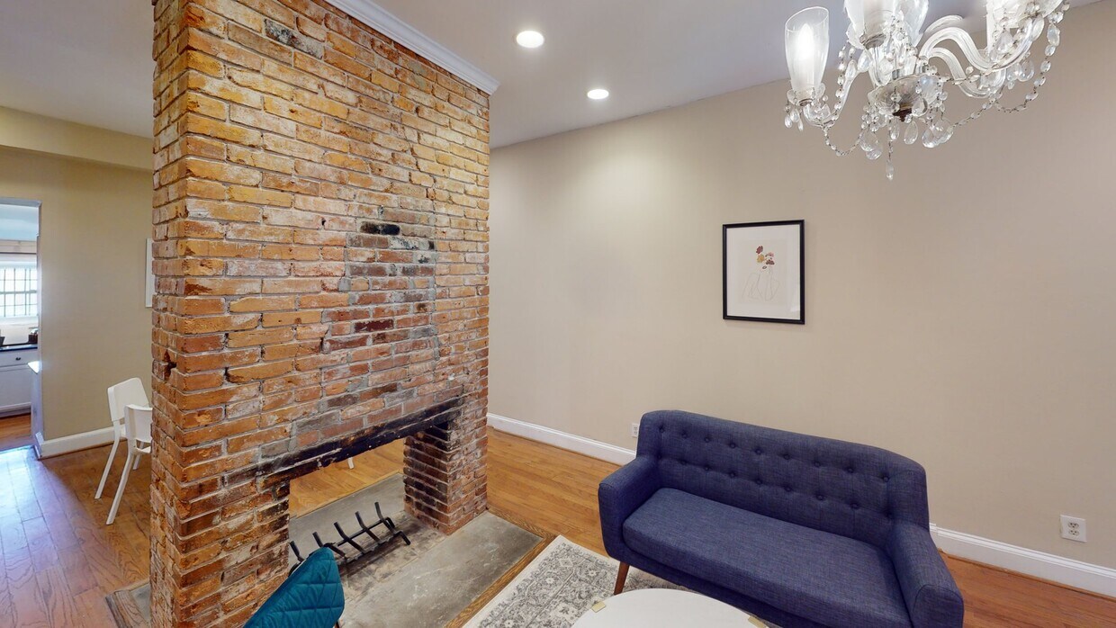 Photo - Private bedroom in 8 bed/3.5 bath Home