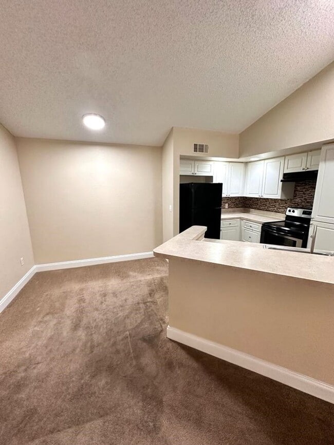 Photo - V425 Unidad V425