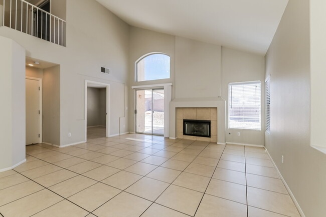 Photo - 2642 Ridgewater Cir