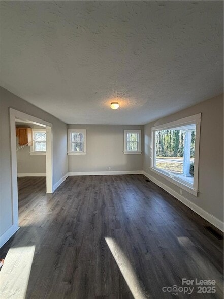 Photo - 530 N Mulberry St