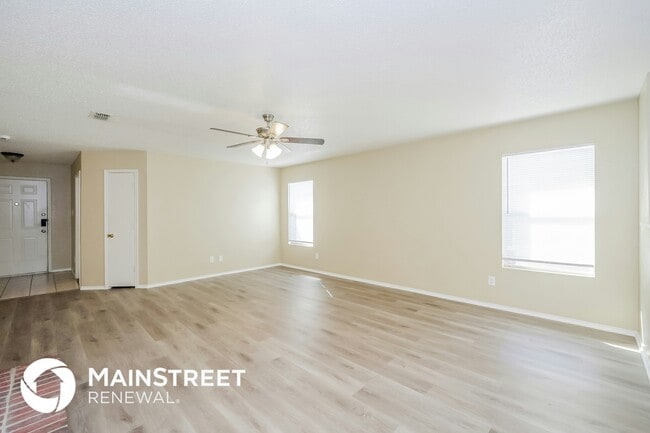 Photo - 16201 Blanco Ln