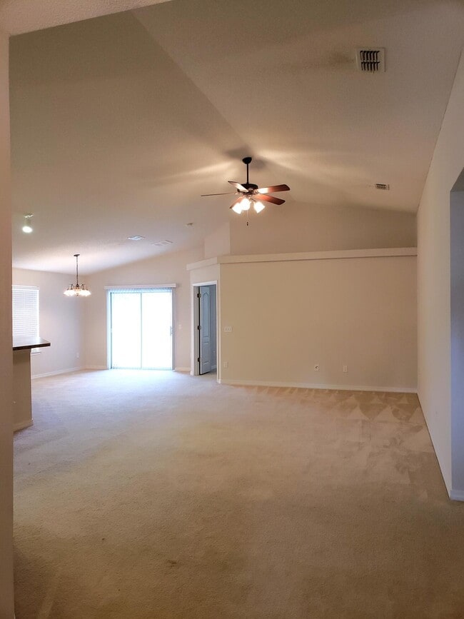 Photo - 2045 Catline Cir