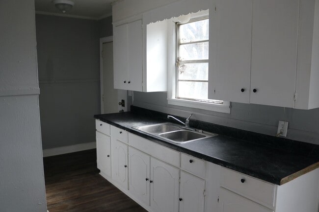 Photo - 2 Bedroom 1 Bathroom house In the Highland Historic District area