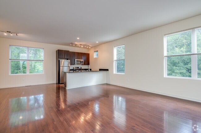 2BR, 2.5BA - 1,500SF - Living Room