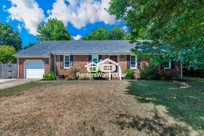 Building Photo - 816 Pin Oak Pl Rental