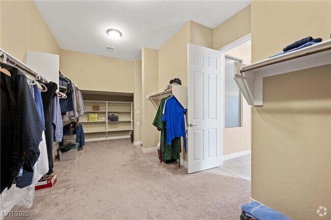 Building Photo - 11 Carolina Cherry Dr Rental