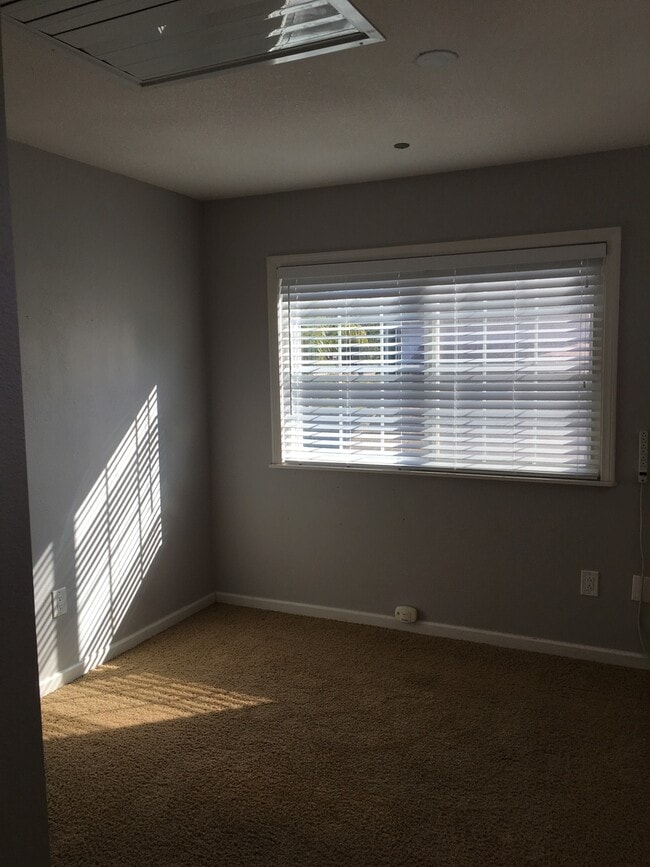 Photo - Coming Soon......Single Family Home! Solar Powered! Pet Friendly! Landscaper Included!