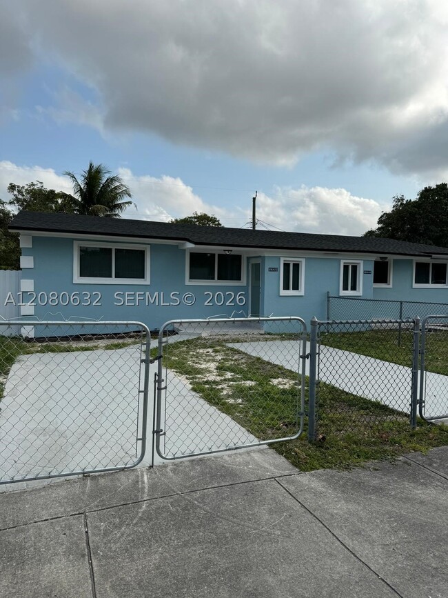 1220 NW 102nd St
