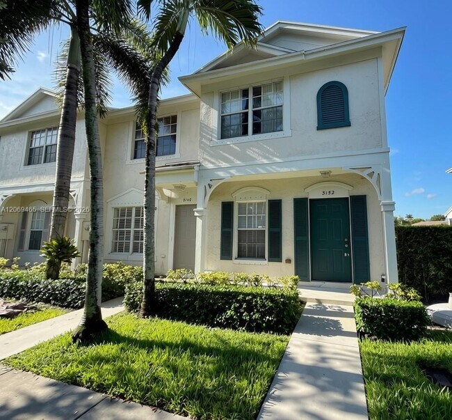 Building Photo - 3152 SW 49th St