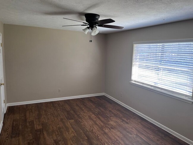 Photo - 2714 Allen Forest Dr