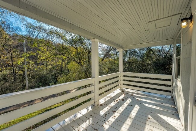 Photo - Charming Jasper Home with Modern Upgrades ...