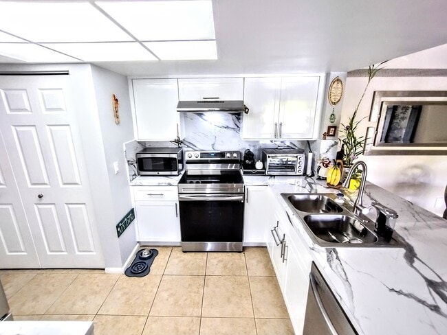 Building Photo - 9266 W Atlantic Blvd Unit 1022