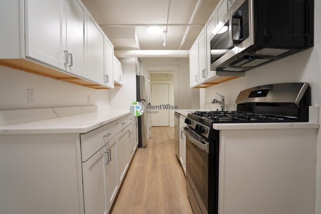 Photo - 6 Camelot Ct Unidad A