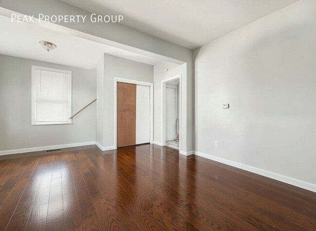 Photo - 227 E Northwood Ave