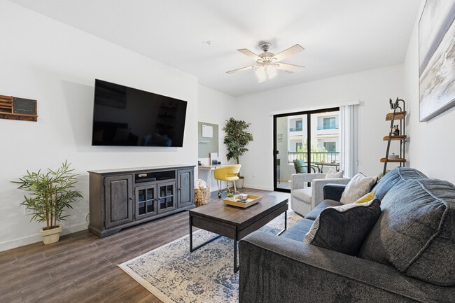 Fully furnished condo with resort-style amenities. - 2511 W Queen Creek Rd Unit 324