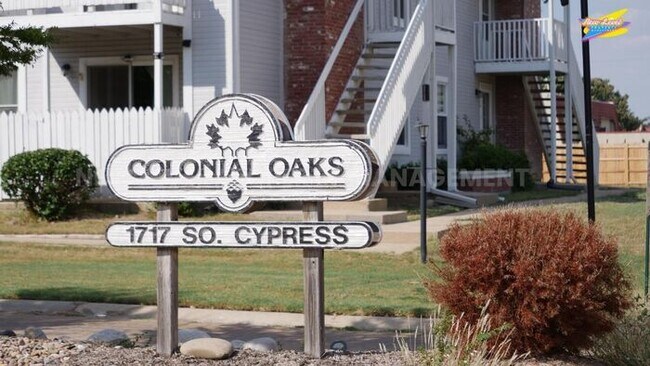 Photo - 1717 S Cypress St Unit 414