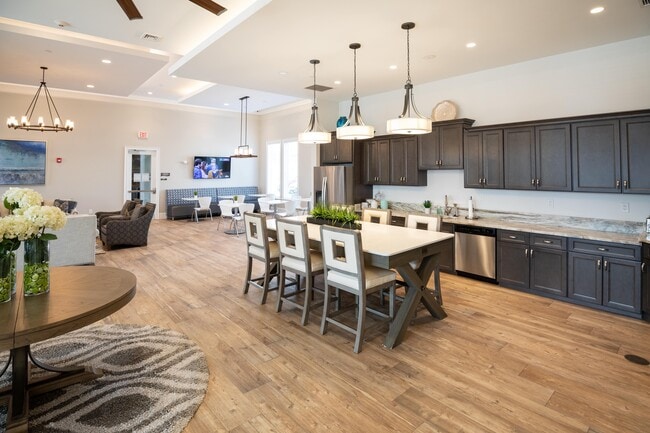 Casa club de alquiler - The Oasis at Plainville