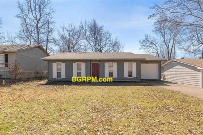 Building Photo - 3 BD 1 BA Rental