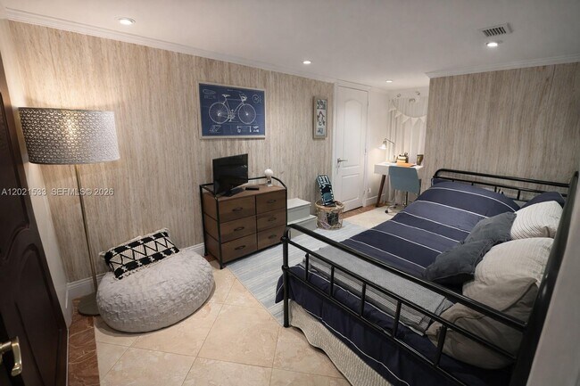 Photo - 141 Crandon Blvd Unit 331