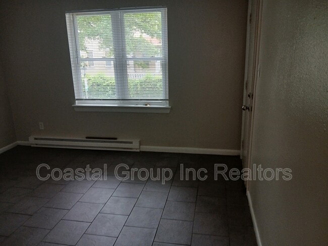 Photo - 603 Raleigh Ave Unit 04